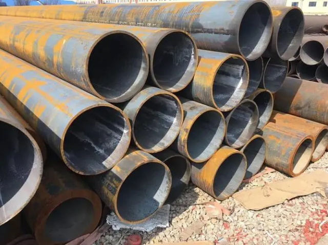 石嘴山厚壁大口径无缝钢管