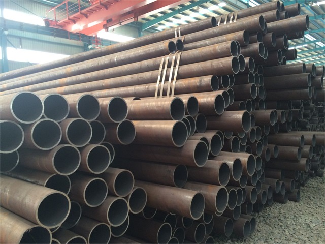 石嘴山化肥设备用高压无缝钢管
