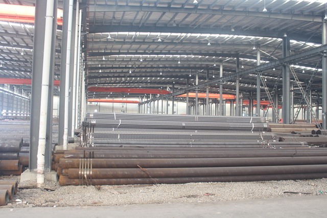 石嘴山厚壁小口径无缝钢管