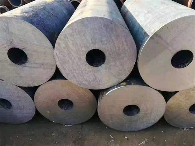 石嘴山厚壁无缝钢管定制