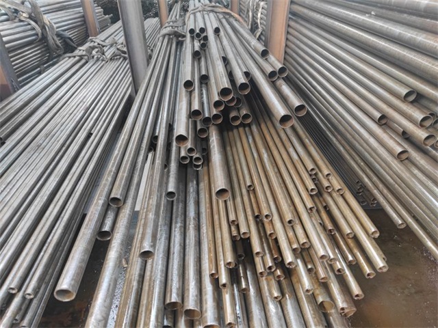 石嘴山精密无缝钢管销售处