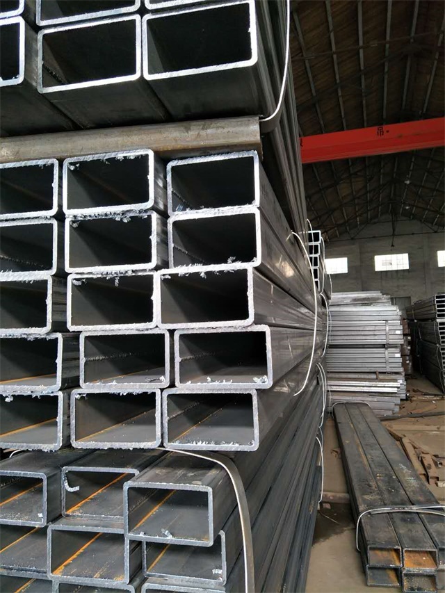 石嘴山镀锌无缝钢管厂家