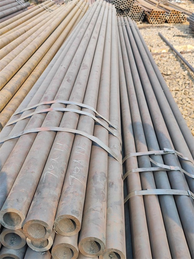 石嘴山GB8163流体输送用无缝钢管